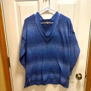 Terra & Sky Plus size Waffle Knit Blue Gradient V-Neck Sweater size 14